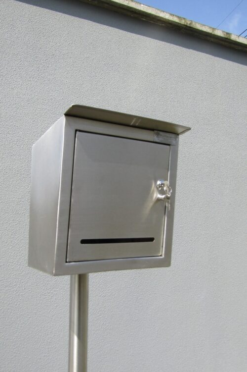 DEPOSITO DE BASURAS PARA MASCOTAS - Imagen 2